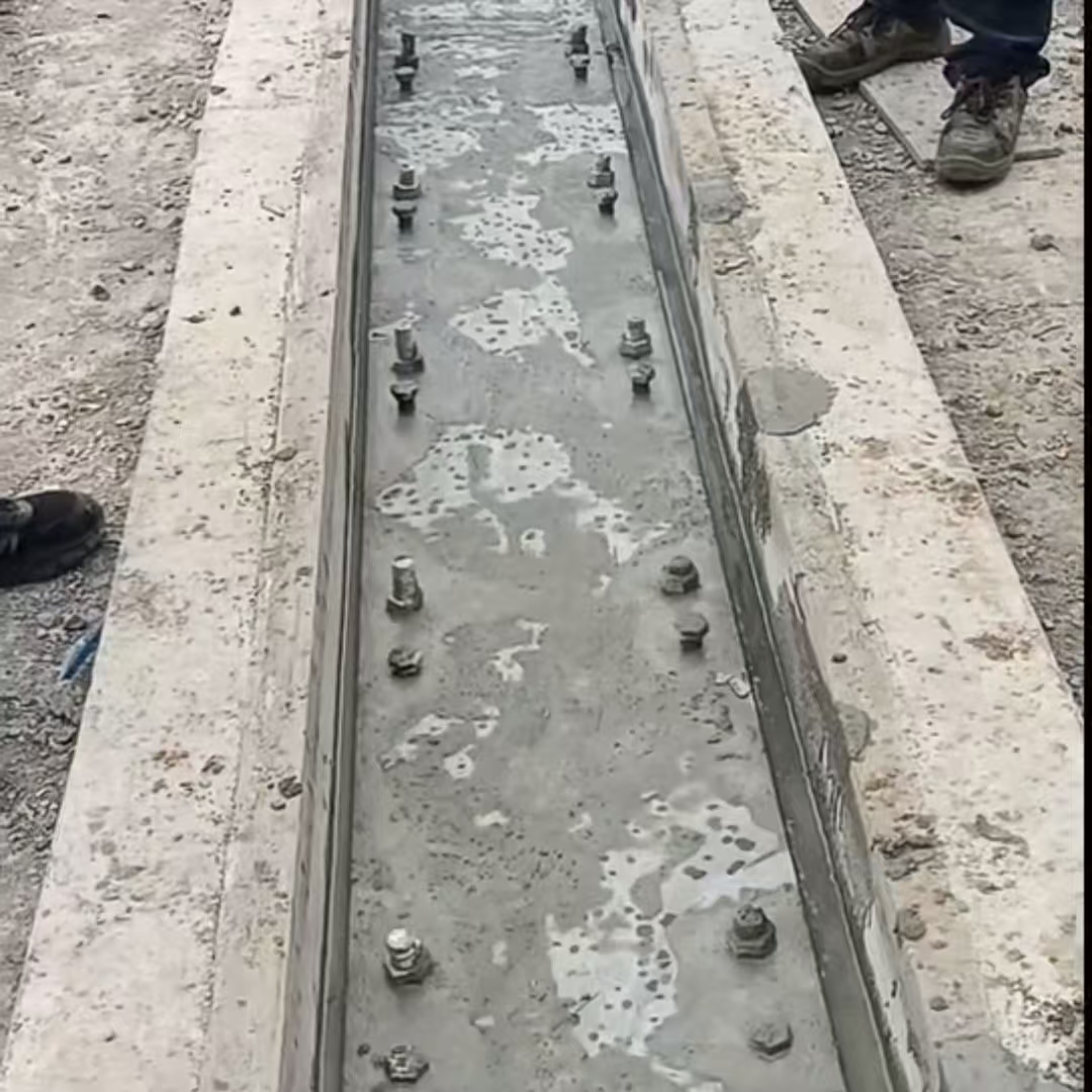 罗定环氧树脂轨道胶泥是什么？用在哪里？